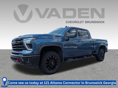 Used 2025 Chevrolet Silverado 2500 LTZ w/ LTZ Plus Package