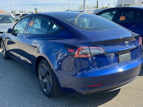 Used 2023 Tesla Model 3 Standard Range image 6