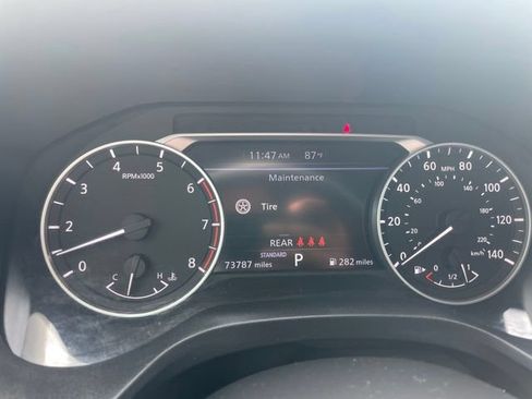 Used 2022 Nissan Rogue SV FWD image 10