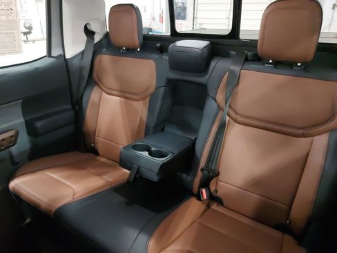 Used 2024 Ford Maverick Lariat image 16