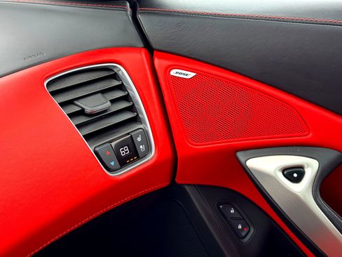 Used 2015 Chevrolet Corvette Stingray Z51 3LT w/ 3LT Preferred Equipment Group image 39