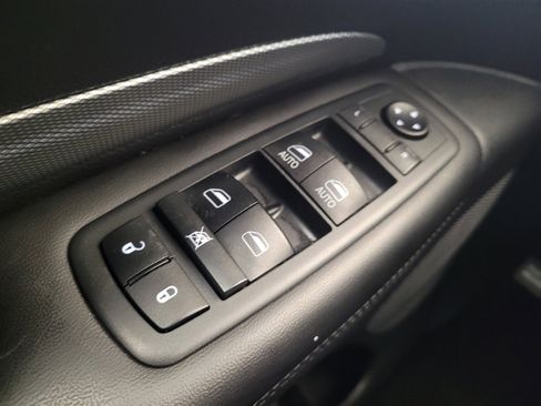 Used 2019 Dodge Durango GT image 27