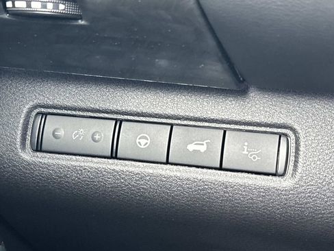 New 2026 Nissan Pathfinder Platinum AWD/4WD image 30