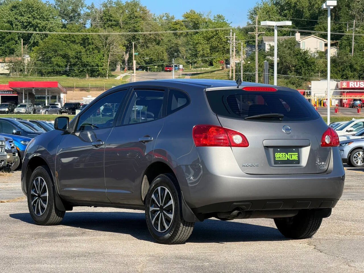 Used 2009 Nissan Rogue S AWD/4WD image 2