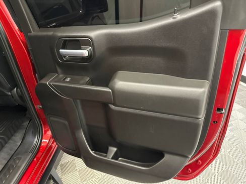 Used 2021 Chevrolet Silverado 1500 Custom Trail Boss image 16