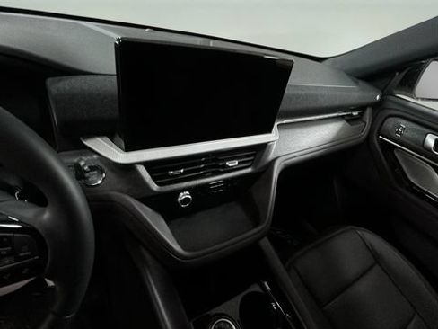 New 2026 Ford Explorer Platinum AWD/4WD image 11