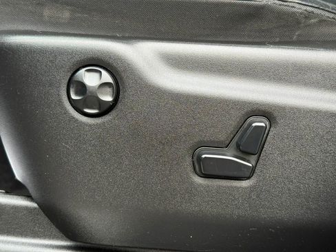 Used 2014 Jeep Grand Cherokee Limited image 21