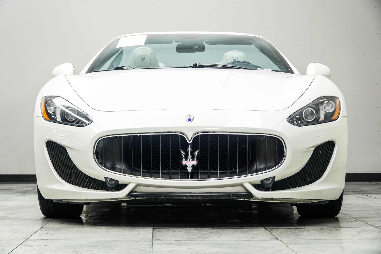 Used 2017 Maserati GranTurismo Sport RWD image 10
