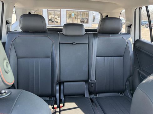 Used 2024 Volkswagen Tiguan Wolfsburg Edition image 34