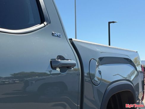 New 2026 Toyota Tundra SR5 AWD/4WD image 11