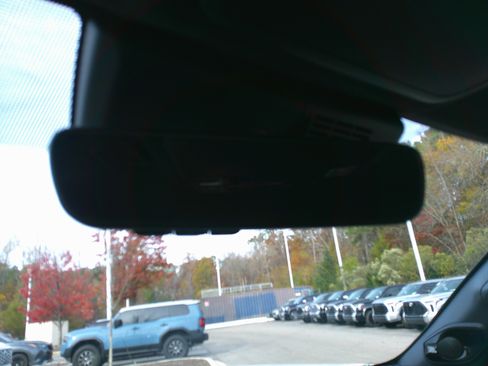 Used 2025 Toyota 4Runner TRD Off-Road Premium image 27