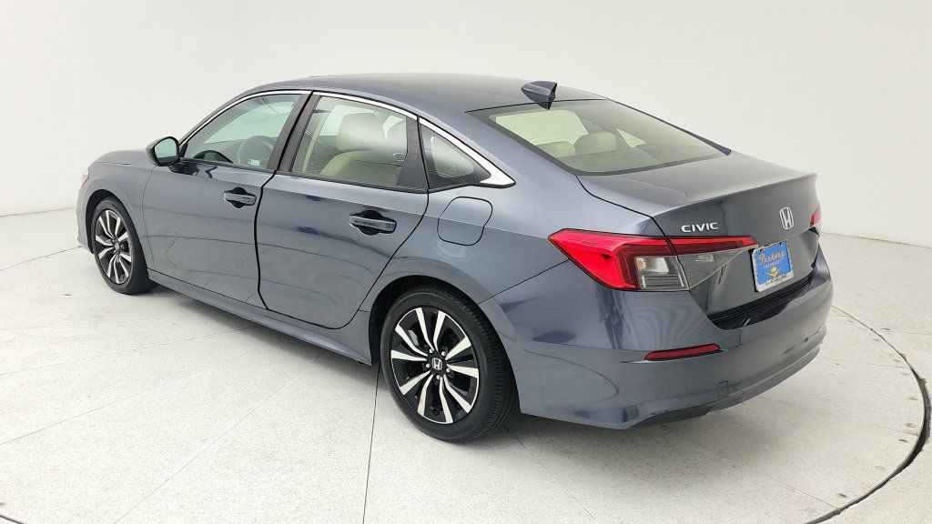 Used 2022 Honda Civic EX image 5