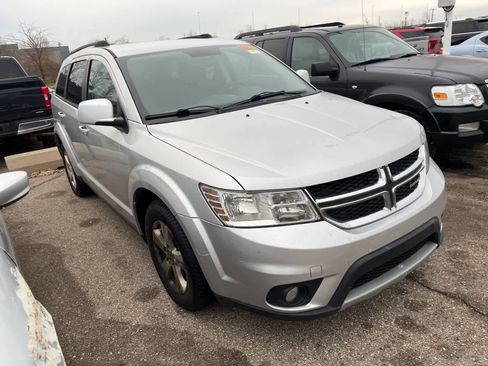 Used 2012 Dodge Journey SXT w/ Popular Equipment Group image 19