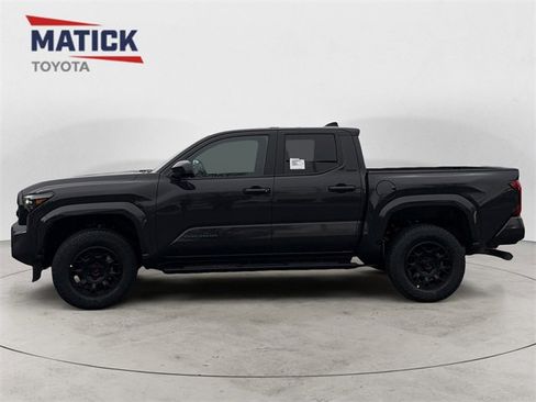 New 2026 Toyota Tacoma SR5 image 4