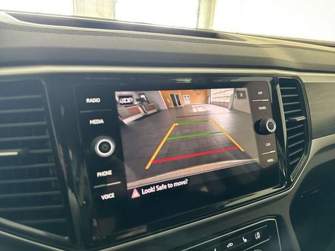 Used 2022 Volkswagen Atlas SE FWD image 20
