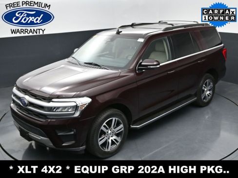 Used 2023 Ford Expedition XLT RWD image 33