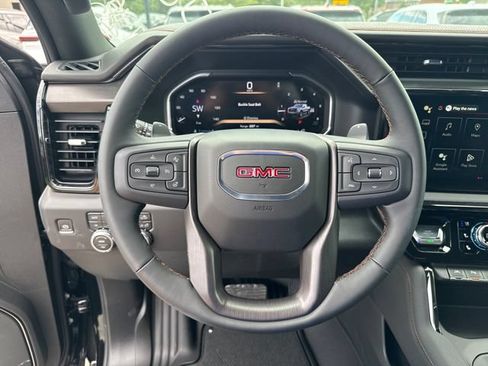 New 2026 GMC Sierra 1500 AT4 w/ AT4 Premium Package AWD/4WD image 17