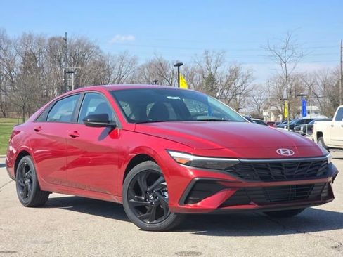 New 2026 Hyundai Elantra Sport image 2