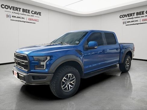 Used 2018 Ford F150 Raptor w/ Equipment Group 802A Luxury image 3