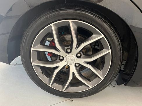 Used 2019 Acura ILX w/ Technology Package FWD image 16
