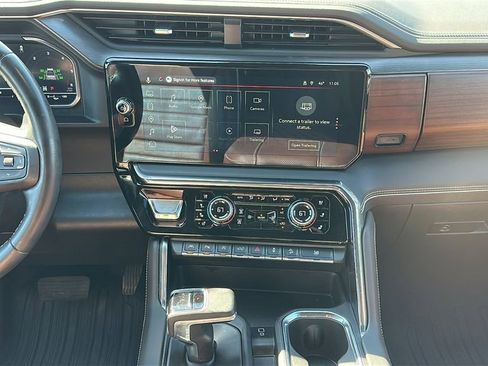 Certified 2024 GMC Sierra 1500 Denali Ultimate image 11