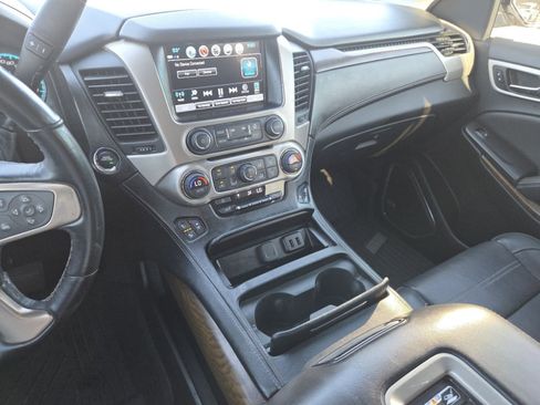 Used 2019 GMC Yukon XL Denali w/ Denali Ultimate Package image 37