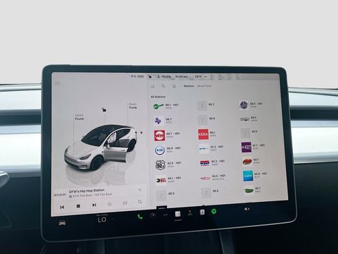 Used 2024 Tesla Model Y Performance AWD/4WD image 15
