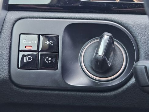 Certified 2020 Porsche Cayenne image 21