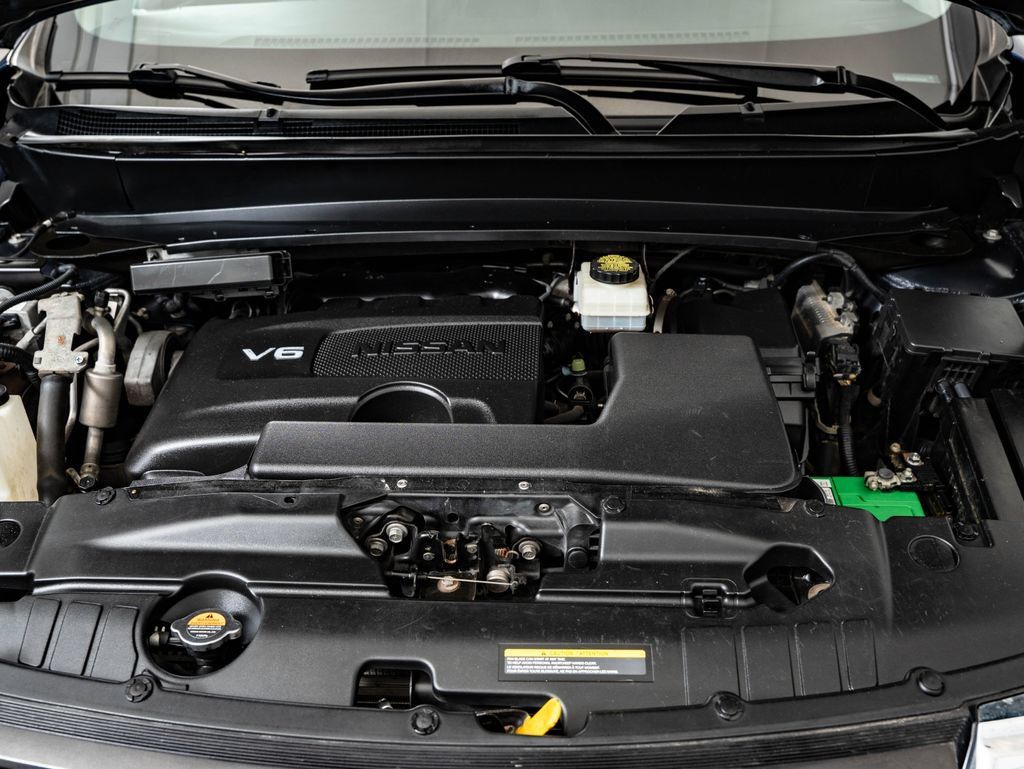 Used 2018 Nissan Pathfinder SL FWD image 45