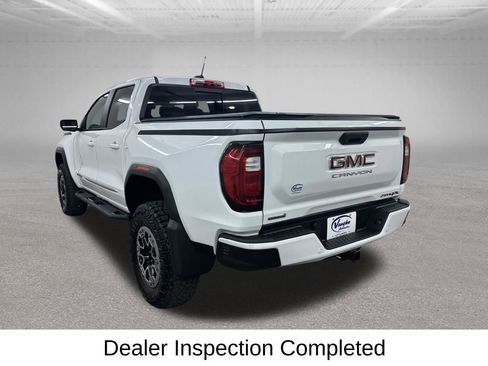 Used 2023 GMC Canyon AT4X w/ Edition 1 AWD/4WD image 9