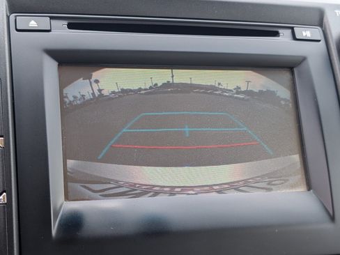 Used 2015 Toyota Camry LE FWD image 6