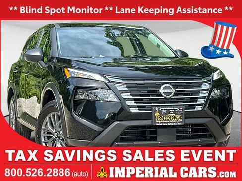Used 2024 Nissan Rogue S AWD/4WD image 1