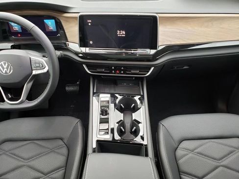 New 2026 Volkswagen Atlas SE AWD/4WD image 9