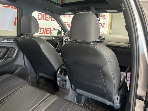 Used 2024 Volkswagen Tiguan SE R-Line AWD/4WD image 12