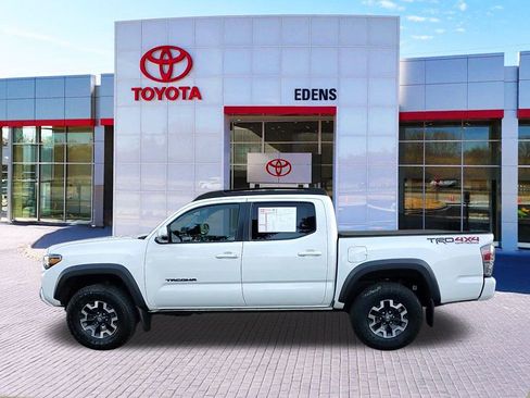 Certified 2023 Toyota Tacoma TRD Off-Road image 6
