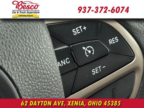 Used 2016 Jeep Cherokee Sport image 12