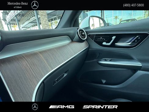 New 2026 Mercedes-Benz GLC 300 image 24
