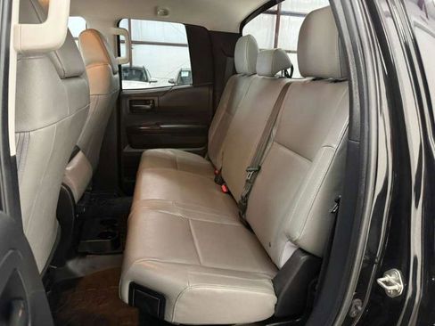 Used 2018 Toyota Tundra SR image 18