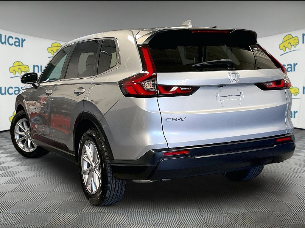 Used 2023 Honda CR-V EX image 4