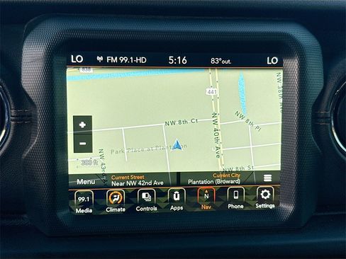 Used 2021 Jeep Gladiator Overland image 14