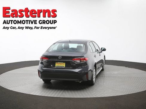 Used 2025 Toyota Corolla LE FWD image 37