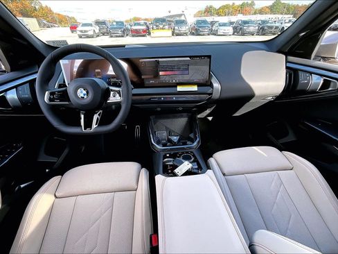 Used 2026 BMW X3 xDrive30i w/ Premium Package AWD/4WD image 7