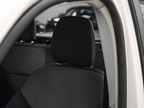 Used 2022 Ford Maverick XL image 28