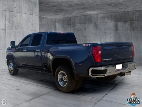 Used 2020 Chevrolet Silverado 3500 LTZ w/ Technology Package AWD/4WD image 4