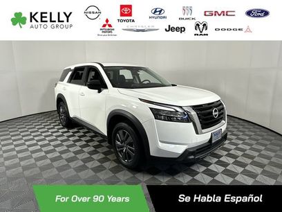 Certified 2024 Nissan Pathfinder S