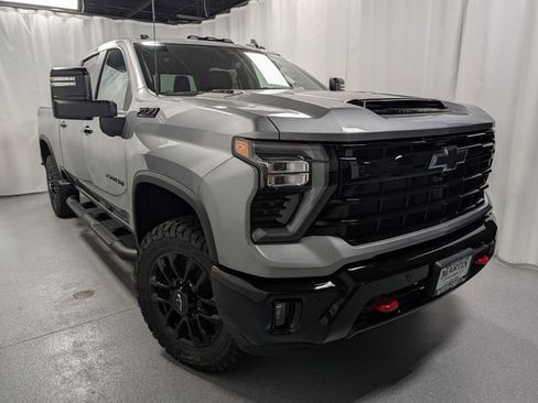 New 2026 Chevrolet Silverado 2500 LT w/ Trail Boss Package AWD/4WD image 2
