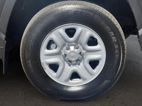 Used 2024 Toyota Tundra SR AWD/4WD image 9