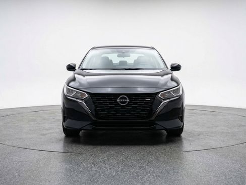 Used 2025 Nissan Sentra S FWD image 2