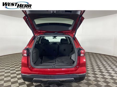 Used 2024 Chevrolet Equinox LT AWD/4WD image 20