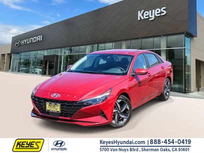 Certified 2023 Hyundai Elantra SEL w/ Convenience Package